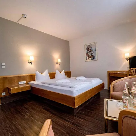 San Andreas Hotel *